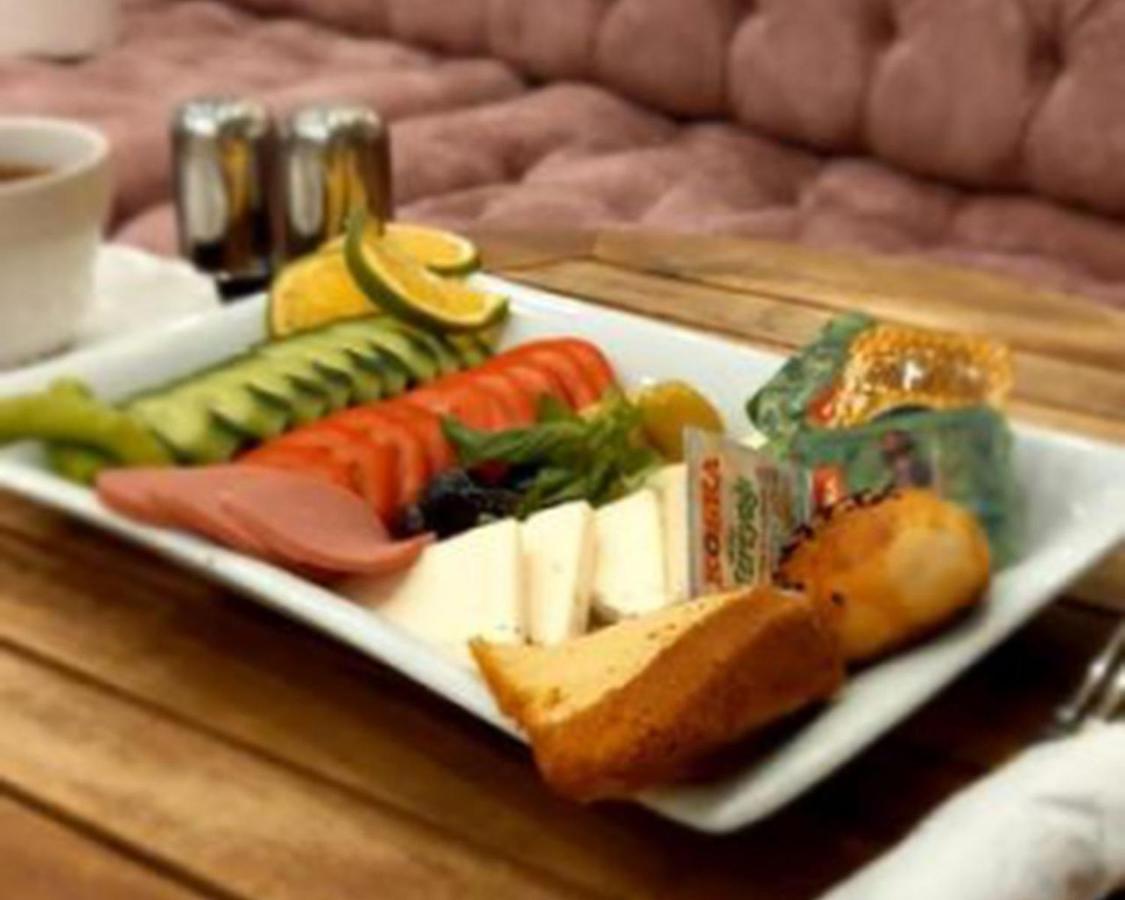 Siesta Premium Hotel Istanbul Bagian luar foto