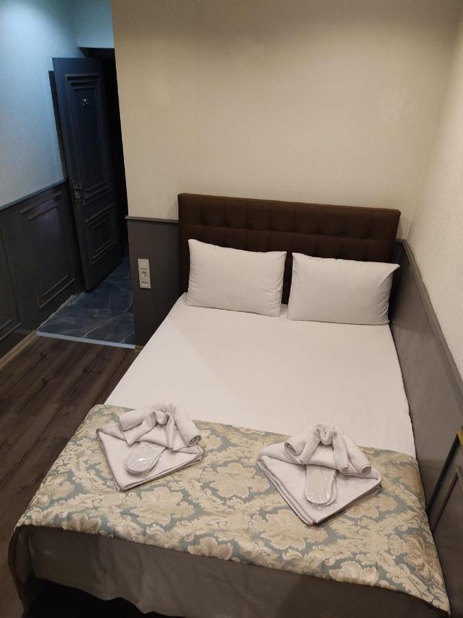 Siesta Premium Hotel Istanbul Bagian luar foto