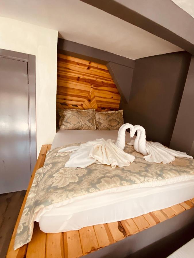 Siesta Premium Hotel Istanbul Bagian luar foto