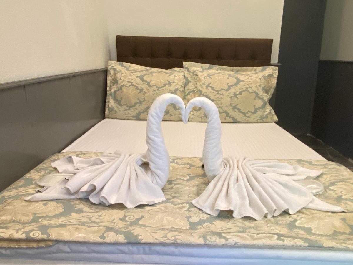 Siesta Premium Hotel Istanbul Bagian luar foto