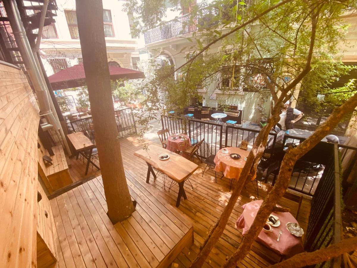 Siesta Premium Hotel Istanbul Bagian luar foto
